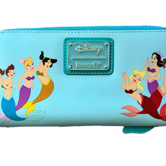 Loungefly Disney The Little Mermaid Ariel Princess Lenticular Zip Around Wallet - Picture 3 of 5
